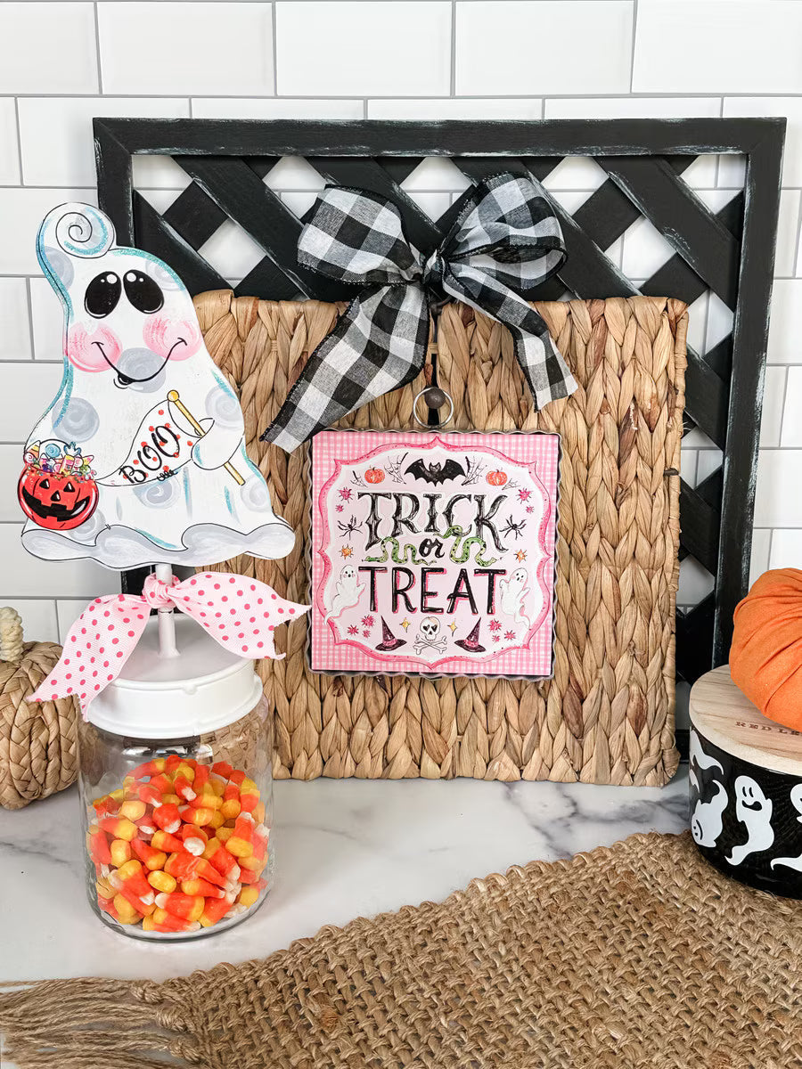 7" Pink Trick or Treat Charm