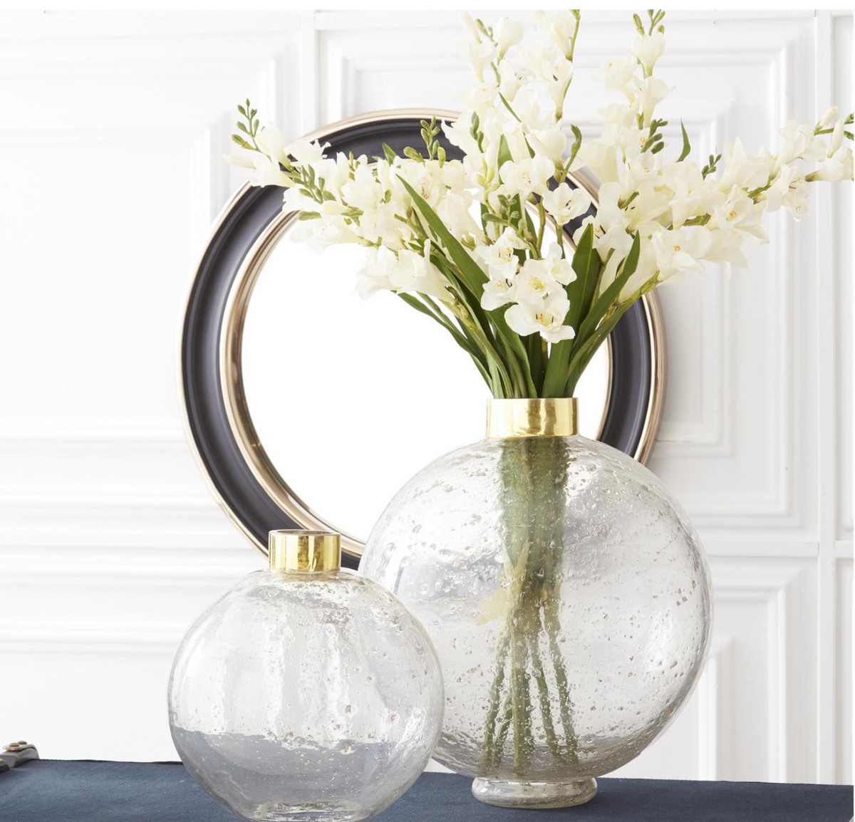 18" Round Gold Trim Black Framed Wall Mirror