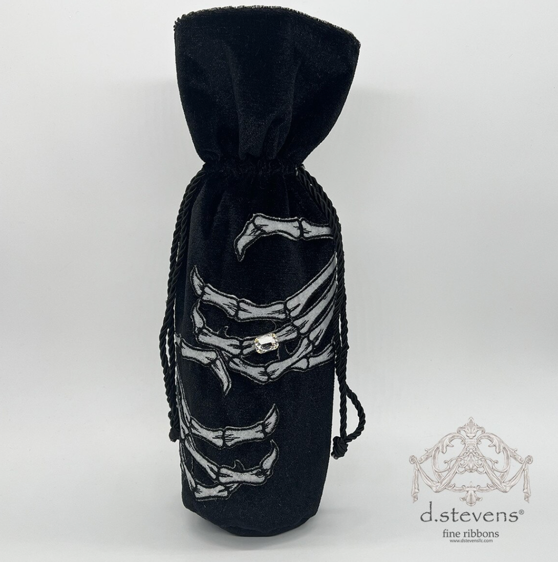 13" Satin Skeleton Hands Beverage Bag