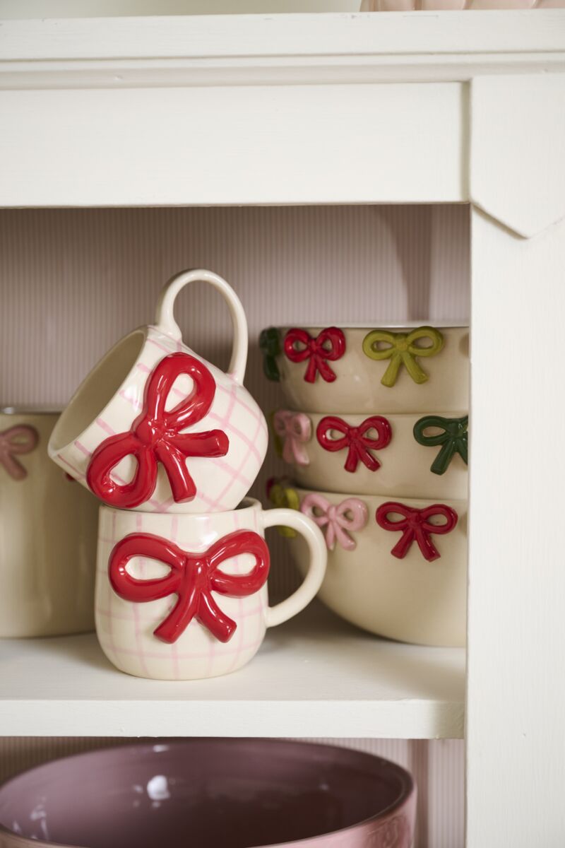 3.5" Red Bow Mug
